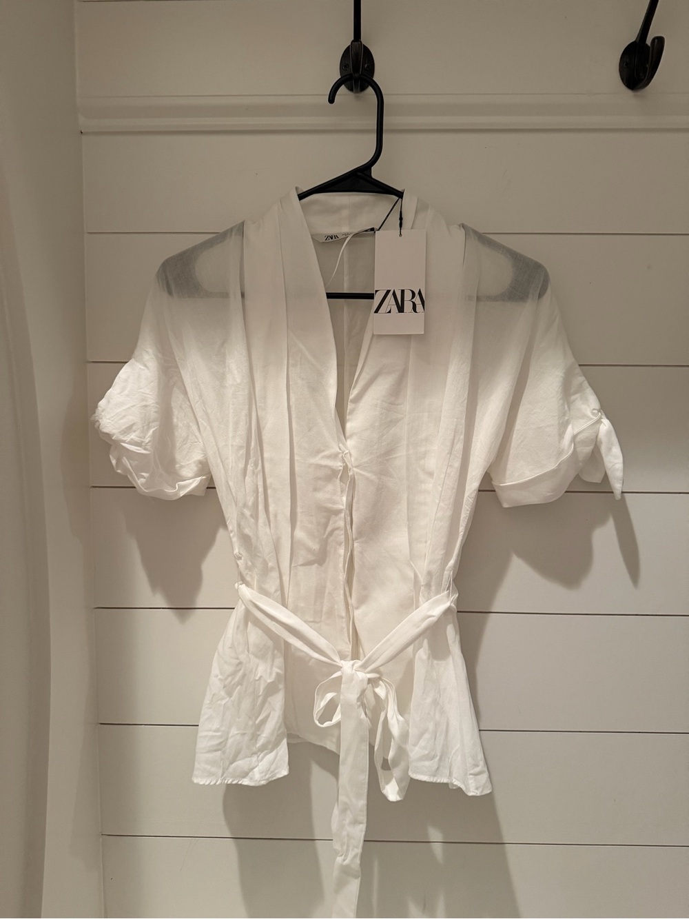 Zara White Short Sleeve Tie-Front Wrap Blouse